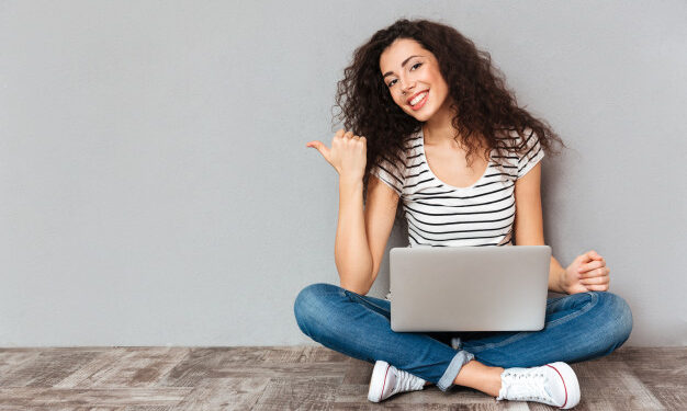 L’evoluzione della cartomanzia, dei consulti negli studi a quelli telefonici e sul web