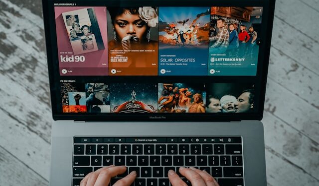 tech-daily-PGuCnUzsRSM-unsplash